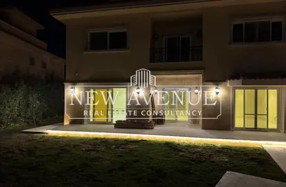 فيلا - 5 غرف نوم - 5 حمامات للبيع في پريڤادو - مدينتي - القاهرة