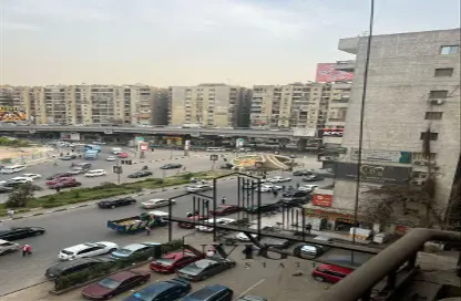شقة - 4 غرف نوم - 2 حمامات للبيع في شارع عمارات رابعه - ارض الجولف - مصر الجديدة - القاهرة