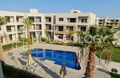 Chalet - 2 Bedrooms - 2 Bathrooms for sale in Azha - Al Ain Al Sokhna - Suez