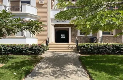Villa - 4 Bedrooms - 3 Bathrooms for sale in Mountain View iCity - 5th Settlement Compounds - The 5th Settlement - New Cairo City - Cairo
