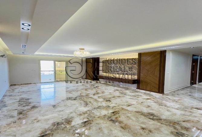 8028608 - Property Image 3