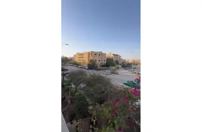 Apartment - 3 Bedrooms - 2 Bathrooms for sale in 7th District - Sheikh Zayed City - Giza
