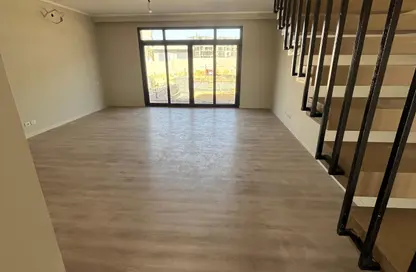 Apartment - 3 Bedrooms - 3 Bathrooms for sale in Six West - Beverly Hills - Sheikh Zayed Compounds - Sheikh Zayed City - Giza