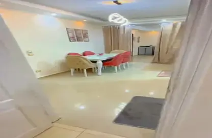 شقة - 2 غرف نوم - 1 حمام للبيع في شارع وادي النيل - المهندسين - الجيزة