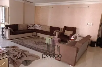 Apartment - 3 Bedrooms - 2 Bathrooms for sale in Al Lewaa Mahmoud St. - 10th Zone - Nasr City - Cairo