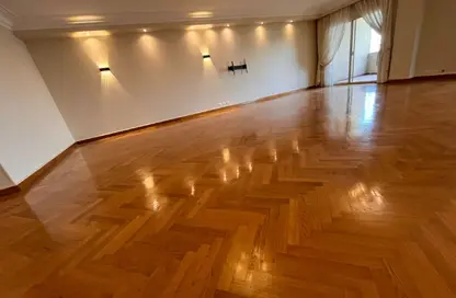 Office Space - Studio - 1 Bathroom for rent in Sarayat Al Maadi - Hay El Maadi - Cairo