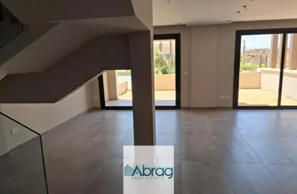 دوبلكس - 3 غرف نوم - 3 حمامات للبيع في فيلدج ويست - كمبوندات الشيخ زايد - الشيخ زايد - الجيزة