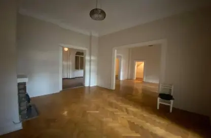 Office Space - Studio - 4 Bathrooms for rent in Hassan Sabri St. - Zamalek - Cairo