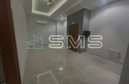 دوبلكس - 3 غرف نوم - 4 حمامات للايجار في غرب الجولف - كمبوندات القطامية - القطامية - مدينة القاهرة الجديدة - القاهرة
