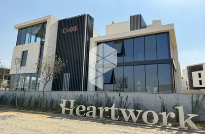 Whole Building - Studio - 3 Bathrooms for sale in Heartwork - The 5th Settlement - New Cairo City - Cairo