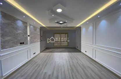 Apartment - 3 Bedrooms - 2 Bathrooms for sale in Madinaty - Cairo