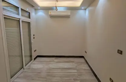 Twin House - 3 Bedrooms - 3 Bathrooms for rent in Nyoum October - Northern Expansions - 6 October City - Giza