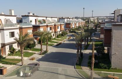 تاون هاوس - 4 غرف نوم - 3 حمامات للبيع في ازار - كمبوندات التجمع الخامس - التجمع الخامس - مدينة القاهرة الجديدة - القاهرة