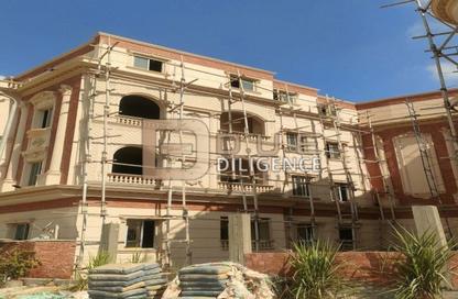 Apartment - 3 Bedrooms - 2 Bathrooms for sale in Area D - Ganoob El Acadimia - New Cairo City - Cairo