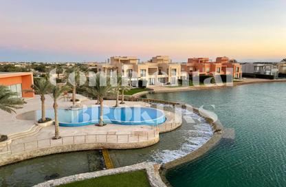 Villa - 4 Bedrooms - 4 Bathrooms for sale in Makadi Orascom Resort - Makadi - Hurghada - Red Sea