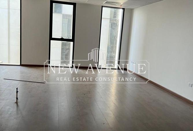 8304410 - Property Image 2