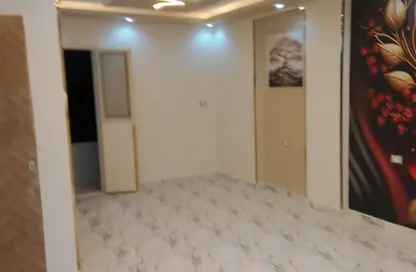 شقة - 3 غرف نوم - 2 حمامات للايجار في جاردن سيتي - القاهرة شقة - 3 غرف نوم - 2 حمامات للايجار في جاردن سيتي - القاهرة