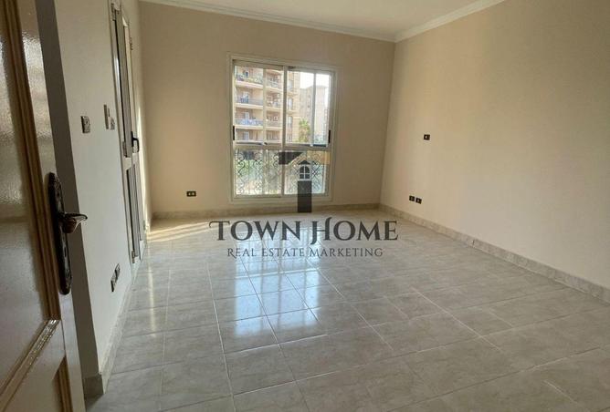 8220188 - Property Image 3