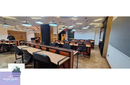 بناية كاملة - استوديو - 5 حمامات للايجار في سرايات المعادي - حي المعادي - القاهرة