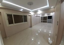 Apartment - 3 bedrooms - 2 bathrooms for للايجار in Omar Lotfy St. - Al Hadiqah Al Dawliyah - 7th District - Nasr City - Cairo