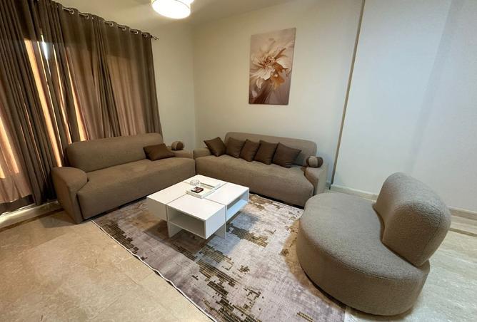8145794 - Property Image 2
