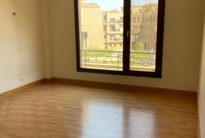 8076881 - Property Image 2