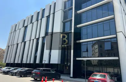 Office Space - Studio - 7+ Bathrooms for rent in Hyde Park - 5th Settlement Compounds - The 5th Settlement - New Cairo City - Cairo