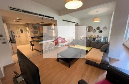 Apartment - 2 Bedrooms - 2 Bathrooms for rent in Ahmed Heshmat St. - Zamalek - Cairo