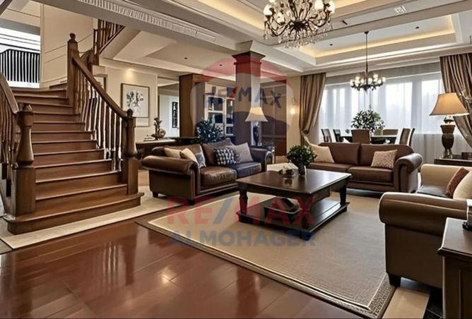 8029225 - Property Image 3