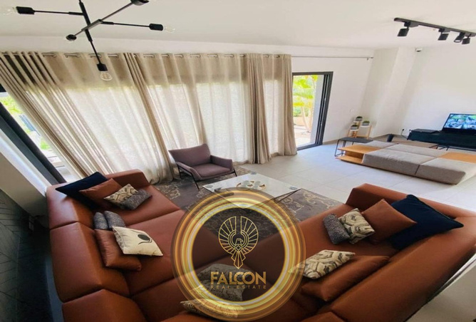 8426839 - Property Image 3