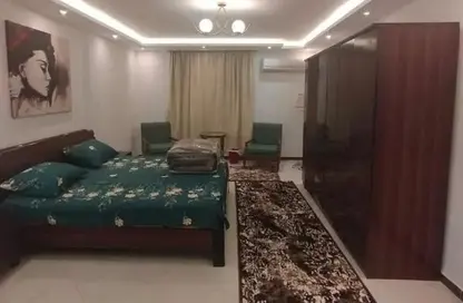 Apartment - 2 Bedrooms - 2 Bathrooms for rent in Makram Ebeid St. - 6th Zone - Nasr City - Cairo