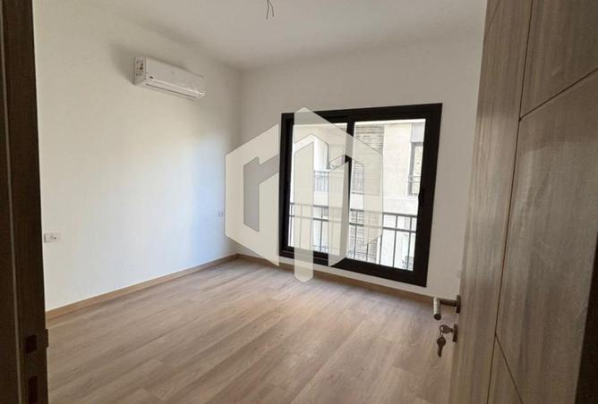 8382220 - Property Main Image