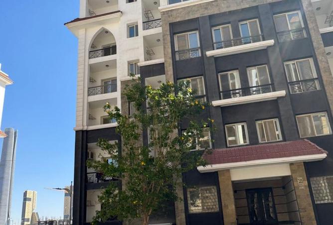 8125856 - Property Image 2