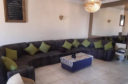 شقة - 2 غرف نوم - 1 حمام للايجار في شارع عبد الرحمن الرفاعي - ميدان الحجاز - النزهة - القاهرة