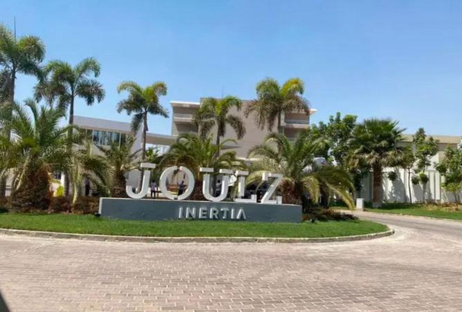 8301719 - Property Image 3