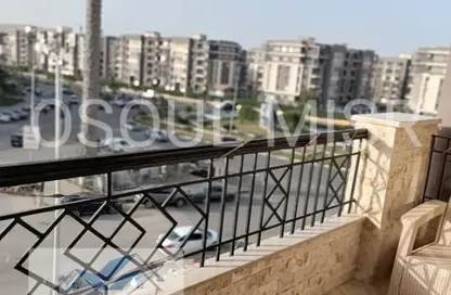 شقة - 3 غرف نوم - 2 حمامات للبيع في الحي الثامن - الشيخ زايد - الجيزة