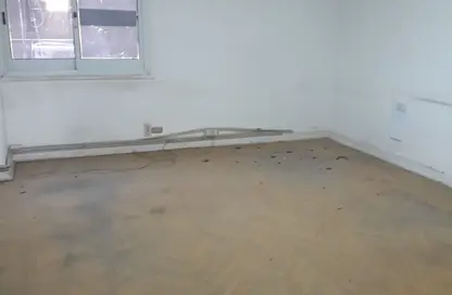 مكتب عمل جماعي - استوديو - 8 حمامات للايجار في شارع المساحه - الدقي - الجيزة