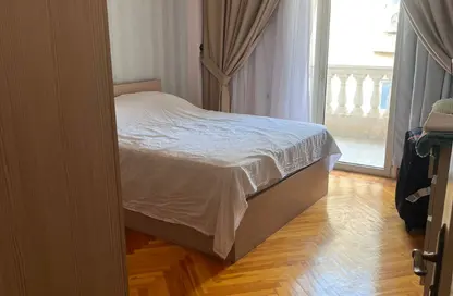 شقة - 4 غرف نوم - 3 حمامات للبيع في البنفسج 3 - البنفسج - مدينة القاهرة الجديدة - القاهرة