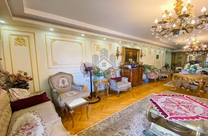 Apartment - 3 Bedrooms - 3 Bathrooms for sale in Abou Quer Road - Roushdy - Hay Sharq - Alexandria