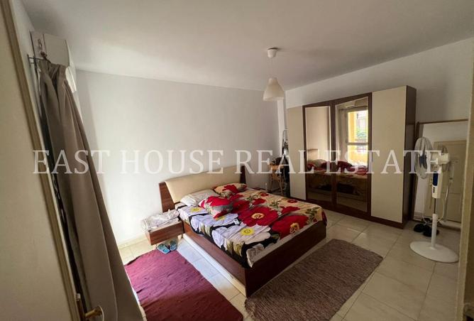 8225200 - Property Image 2