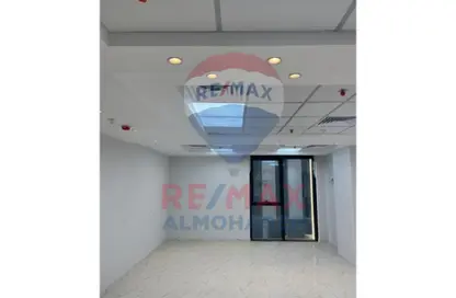 مساحات مكتبية - استوديو للايجار في مول هايد بارك بيزنس - شارع التسعين الجنوبي - التجمع الخامس - مدينة القاهرة الجديدة - القاهرة