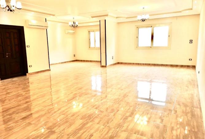 8142445 - Property Image 2