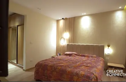 Apartment - 3 Bedrooms - 3 Bathrooms for sale in Moon Residences - Fifth Square - The 5th Settlement - New Cairo City - Cairo