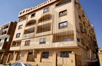 Apartment - 2 Bedrooms - 2 Bathrooms for sale in South Lotus - El Lotus - New Cairo City - Cairo