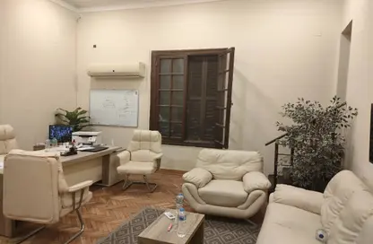 مساحات مكتبية - استوديو - 3 حمامات للايجار في ميدان الجامع - مصر الجديدة - القاهرة