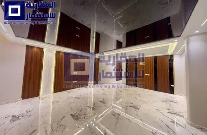 Apartment - 3 Bedrooms - 3 Bathrooms for sale in 1st District - 6 October City - Giza