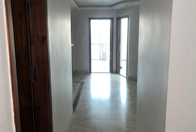 8128611 - Property Image 3