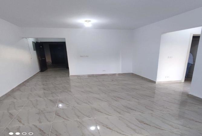 8102265 - Property Image 2