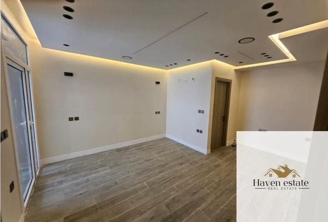 8384929 - Property Image 3