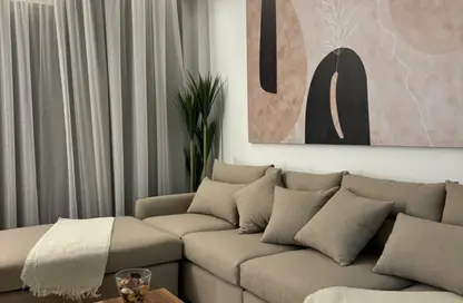 Apartment - 2 Bedrooms - 2 Bathrooms for sale in Swan Lake Residence - 5th Settlement Compounds - The 5th Settlement - New Cairo City - Cairo